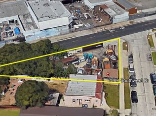 2500 Southwest Dr, Los Angeles, CA 90043