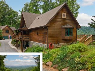 1111 Featherstone Dr, Franklin, NC 28734