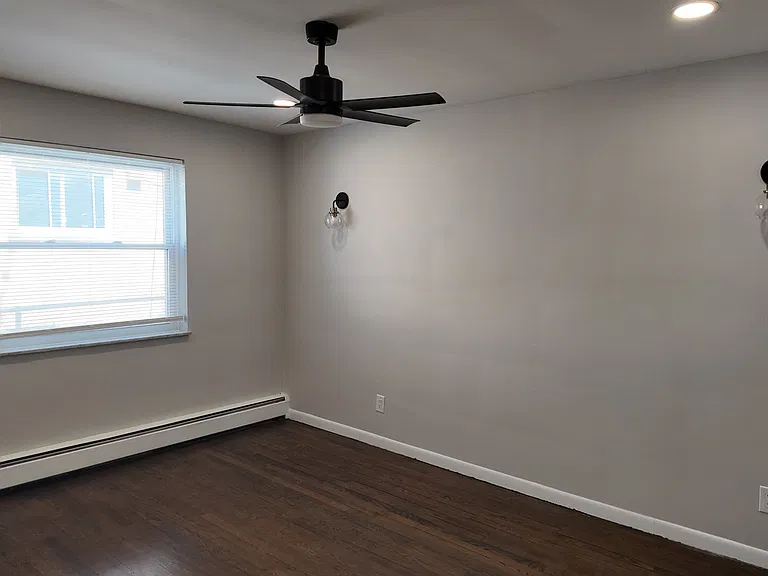 3160 Schubert Ave #2 — Photo 15