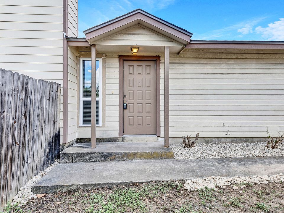 1st image of 418 Parkhill Cv #16834708