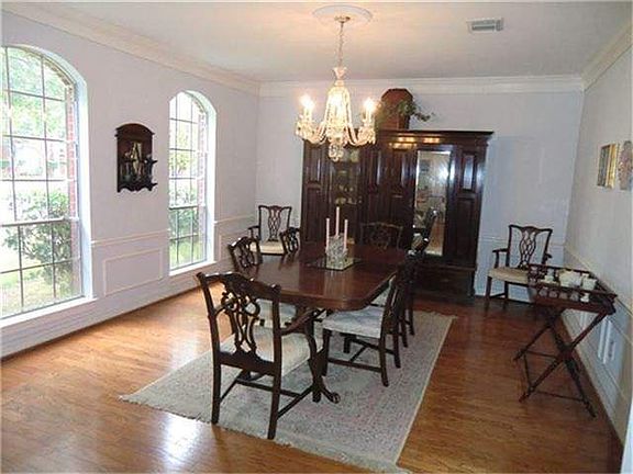 3rd image of 4323 Saint Michaels Ct