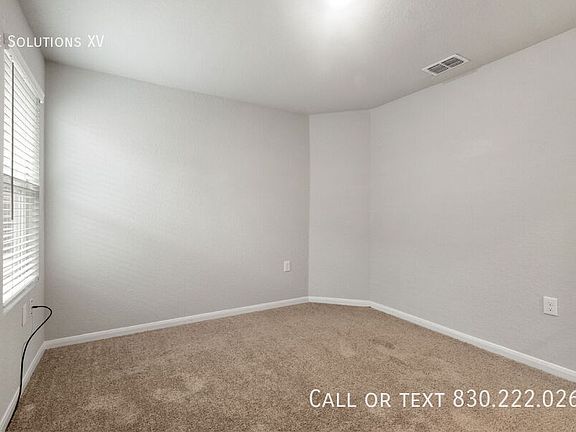 3rd image of 4427 Meadowland Pl