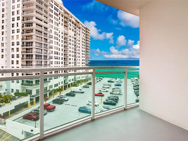 3001 S Ocean Dr #645 — Photo 9