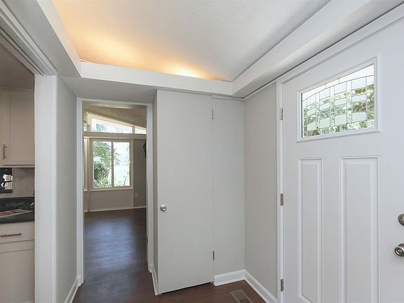 3rd image of 543 Elmwood Ave