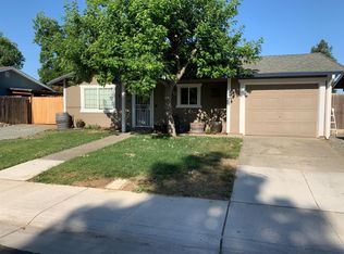 1110 1st St, Galt, CA