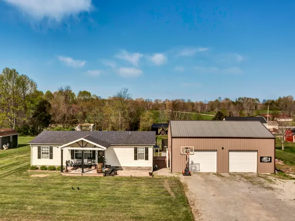 377 Hillside View Ln, Morehead, KY 40351
