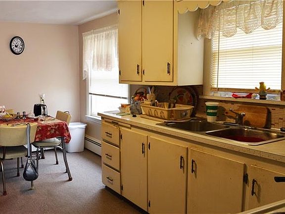 5th image of 2807 Orchard Dr