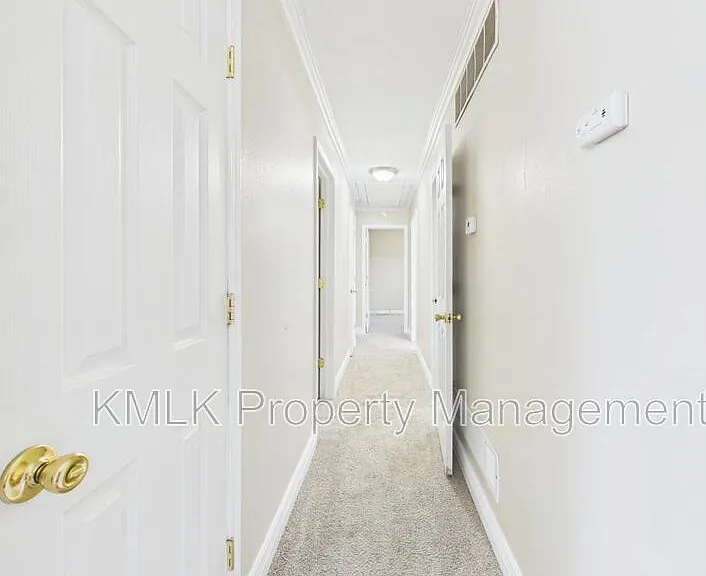 3434 Lawndale Dr — Photo 15