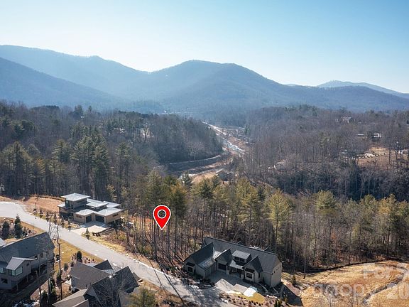 5th image of 161 Riverbend Forest Dr #9