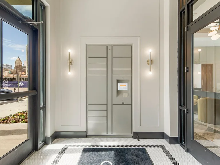 One Eleven Greenwood - Save Up to $500 OFF Your 1st Month's Rent! Move-In Deadlines Apply, Apply ... — Photo 17