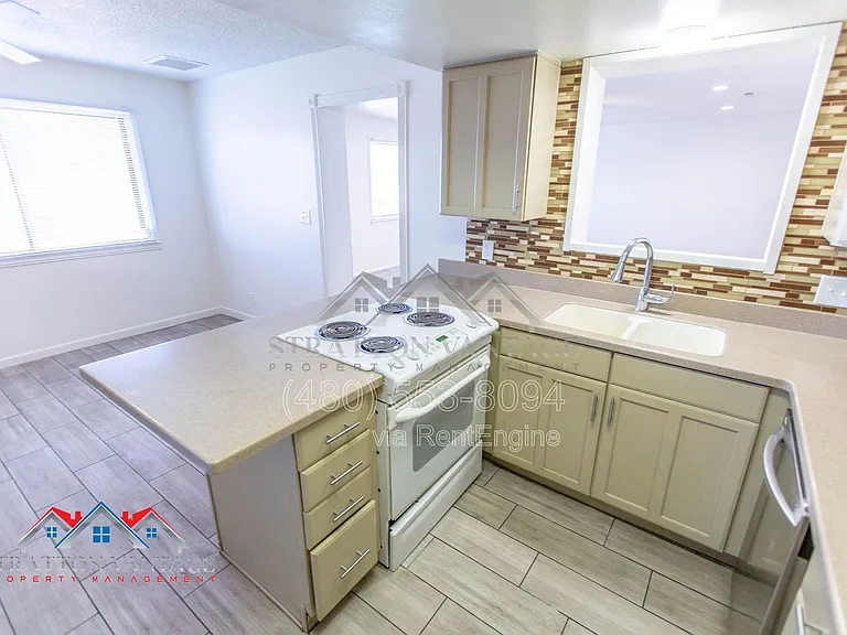 3410 S Cutler Dr — Photo 10