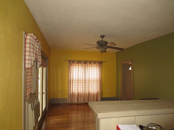 Eating Area of Kitchen