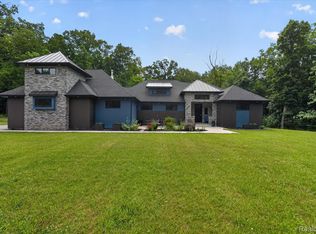 16511 Shadow Ln, Linden, MI 48451