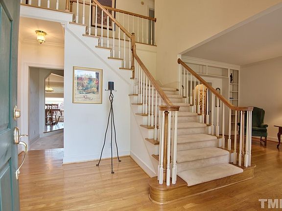 5th image of 4 Worcester Pl