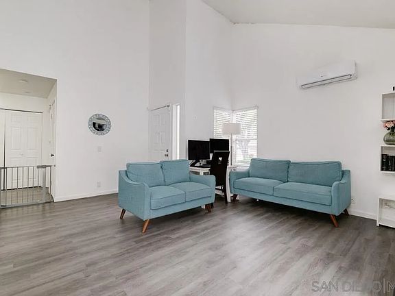 4th image of 2026 Manzana Way