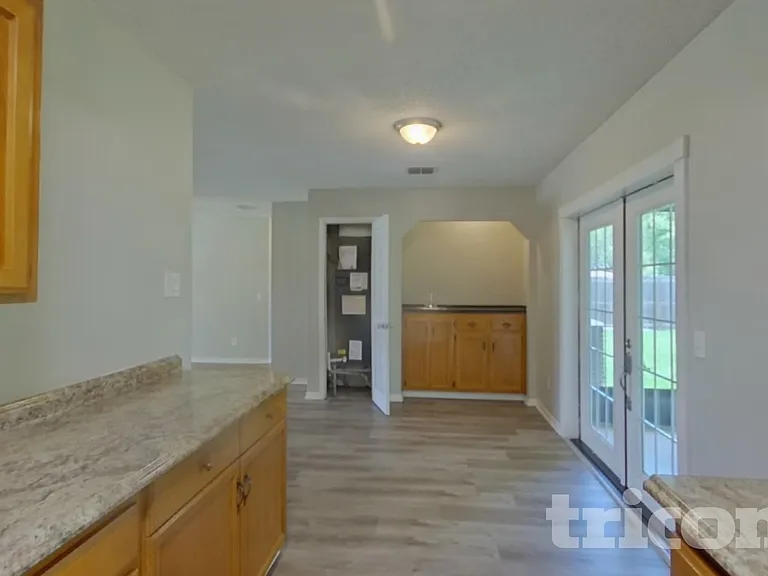 2159 Acorn Mnr — Photo 4