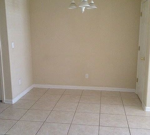 2nd image of 26-B Guinevere Ln