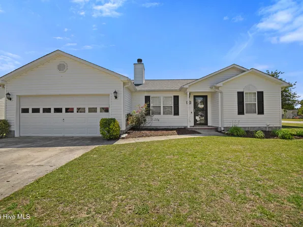 200 Essex Court, Richlands, NC 28574