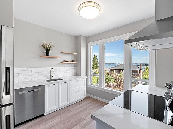 5th image of 616 N C St #2