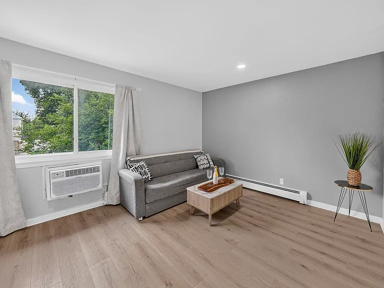 9052 New York Ave #1B — Photo 11