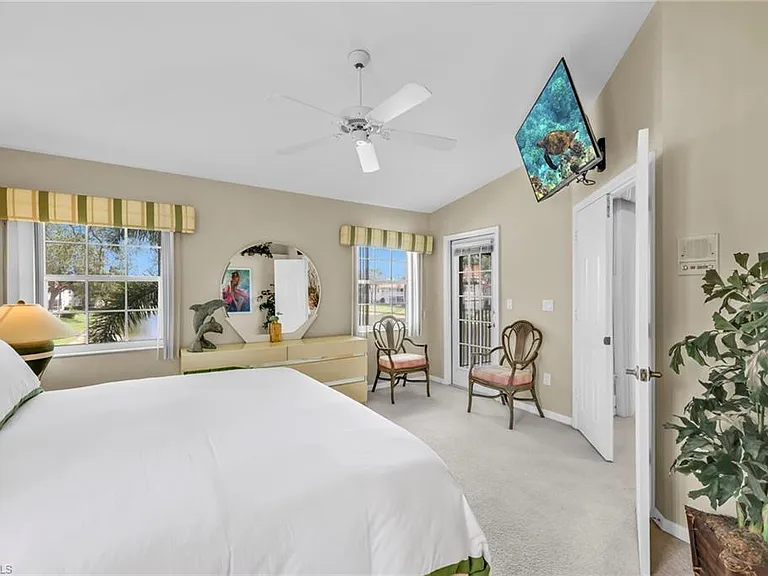 2476 Orchid Bay Dr #W-201 — Photo 15
