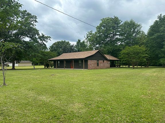 3rd image of 795 Lone Oak Rd