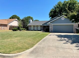 3203 E Augusta St, Muskogee, OK 74403