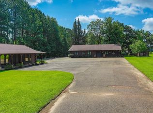 7036 Interstate Hwy #20, Marshall, TX 75672