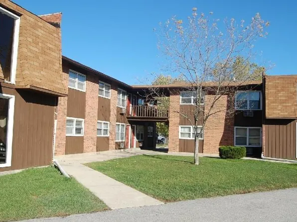 2012 Gilead Ave #2024, Zion, IL 60099