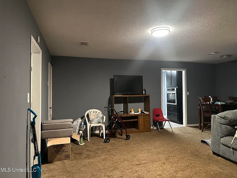 1156 Garden Park Dr — Photo 18