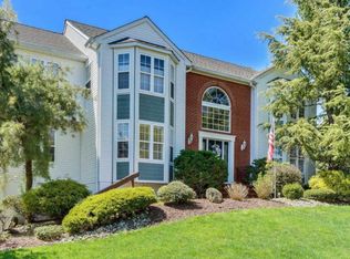 39 Somerset Pl, Matawan, NJ 07747