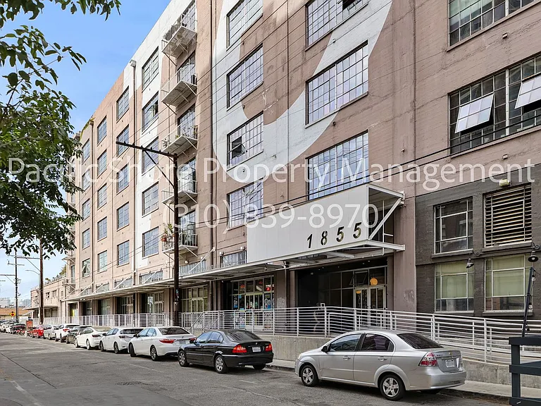 1855 Industrial St #408 — Photo 9