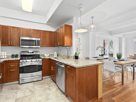 3rd image of 106 W 116th St #Penthouse 2a