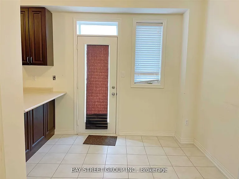 12 Fanny Grove Way — Photo 6