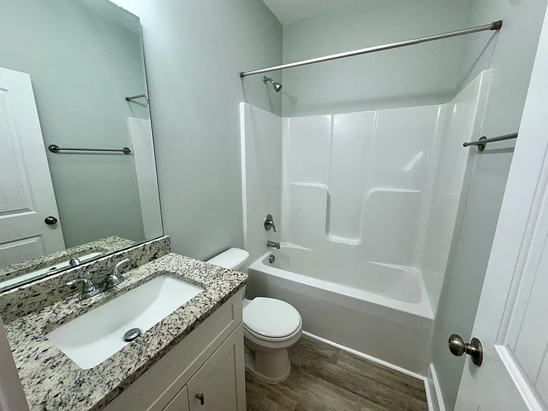 350 Dwight St — Photo 27