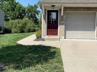 1547 Weatherstone Cir #12-300, Monroe, OH 45050