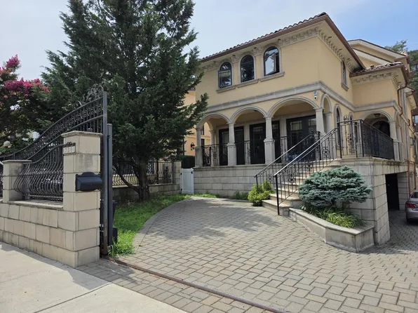 230 Corbin Pl, Brooklyn, NY