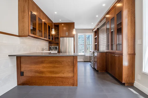 Rented by Tipping Point Real Estate LLC | media 3