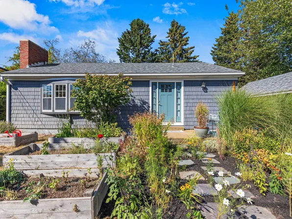 1379 Broadway, South Portland, ME 04106