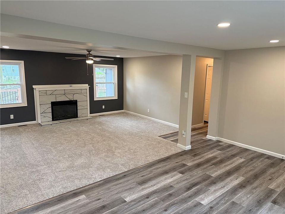 1st image of 3237 NE 47th Ter