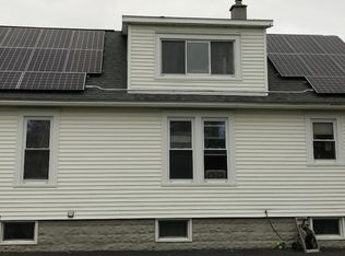 328 Wayland Rd, Syracuse, NY 13208