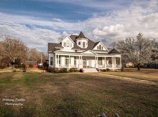 401 N Elm St, Junction City, AR 71749