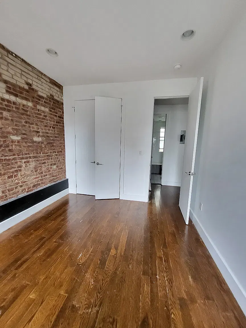 1609 Ocean Avenue — Photo 4
