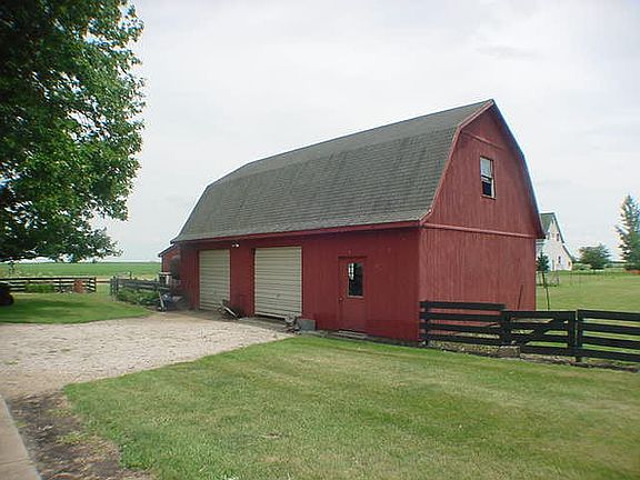 Barn w/stable