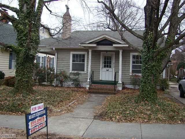 1st image of 820 N Eugene St