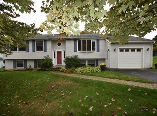 8 Donovan St, Pittsfield, MA 01201