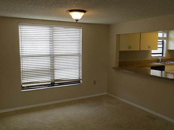 5th image of 2473 Kingfisher Ln APT I202