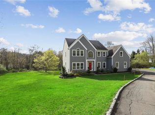 168 Shadow Lake Rd, Ridgefield, CT 06877