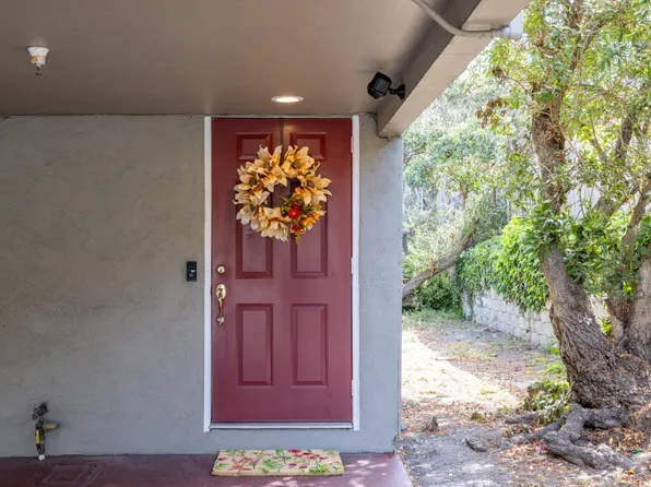 565 English Ave APT 13, Monterey, CA 93940