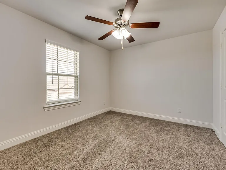 10813 Brownwood Pl — Photo 17